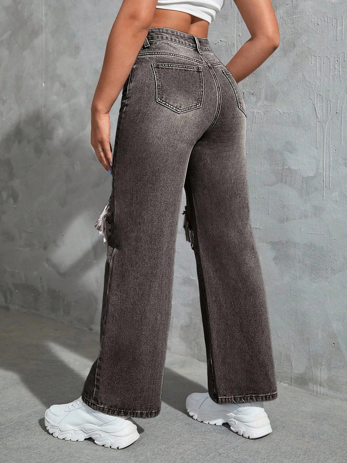 SHEIN Ezwear Cut Out Ripped Jeans