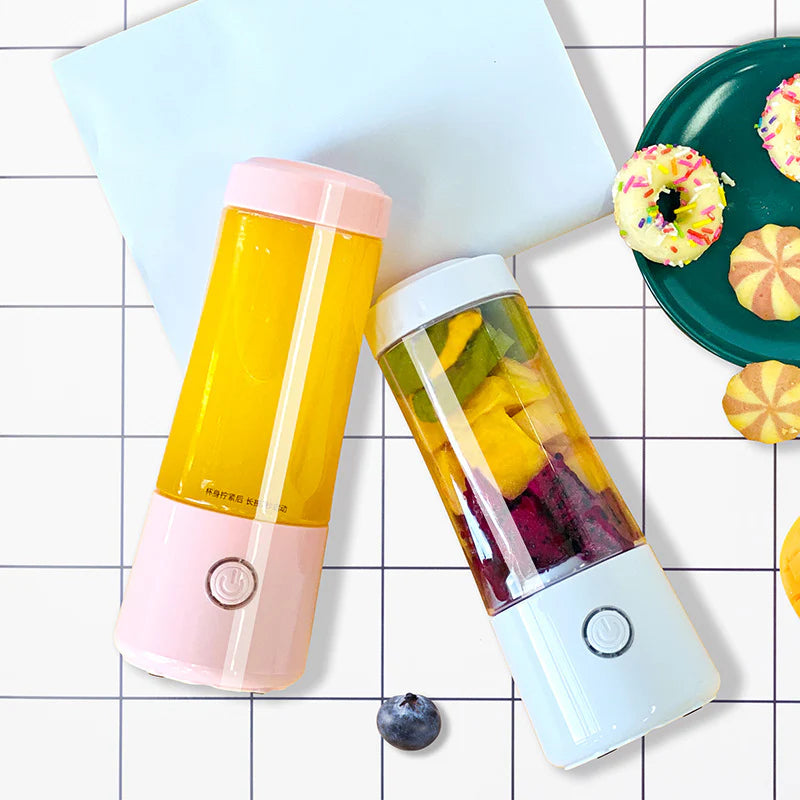 Compact Cordless Mini Blender for Home