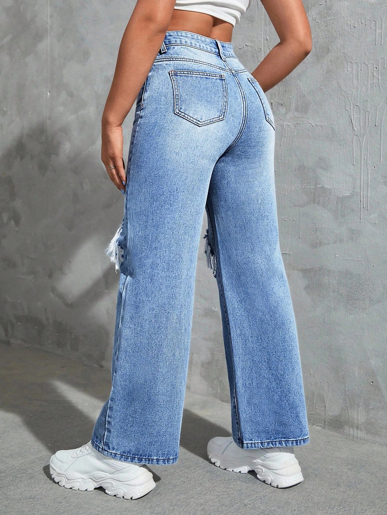 SHEIN Ezwear Cut Out Ripped Jeans