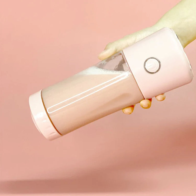 Compact Cordless Mini Blender for Home